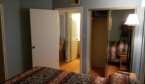 Apartamento, 1 cama de matrimonio grande con sofá cama, patio, vistas a la ciudad