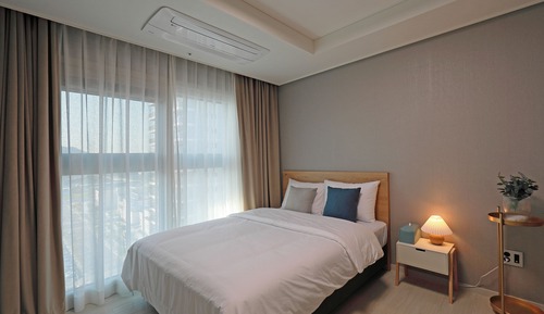 Suite familiar, vistas parciales al mar