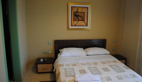 Habitación con 2 camas individuales