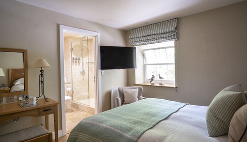Habitación estándar con 1 cama doble o 2 individuales