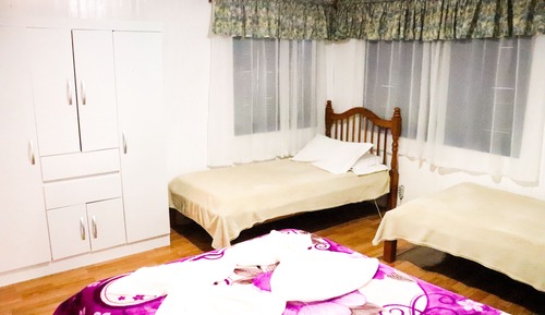 Habitación cuádruple estándar