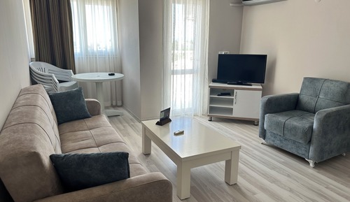DENIZ MANZARALI 1+1