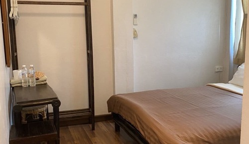 Air-Con Standard Double room
