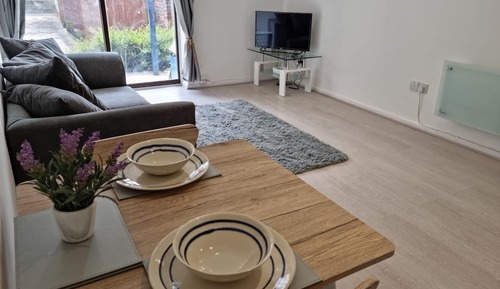 Apartamento, baño privado