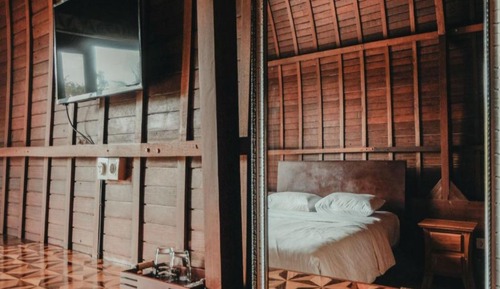Wooden Suite Room
