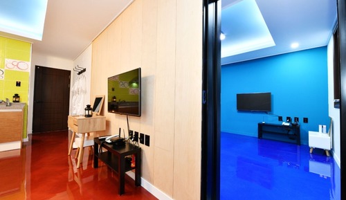 Room (Geranium Plus (pension type two bedro)