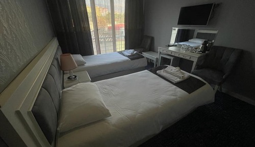 Habitación clásica con 2 camas individuales