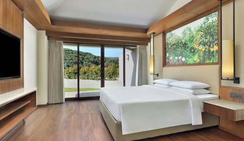 Habitación, 1 cama de matrimonio grande, no fumadores, vistas al jardín (Patio)