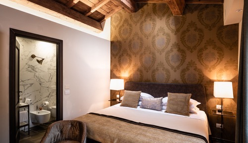 Suite familiar