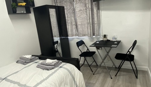 Estudio Confort, baño privado