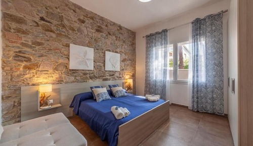 Apartment, 2 Bedrooms, Garden Area