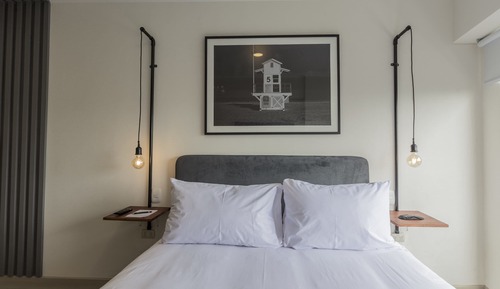 Loft (1009)