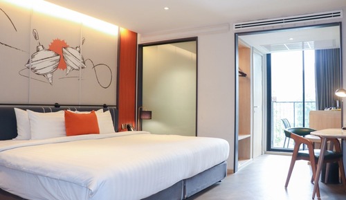 Habitación Deluxe, vistas al canal, en esquina