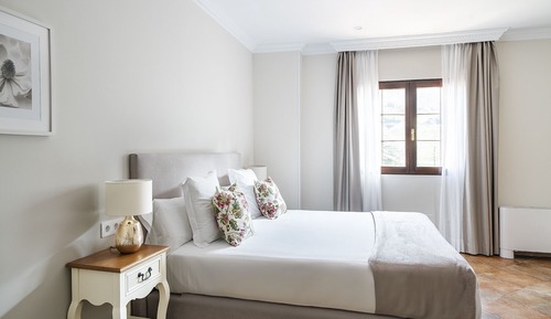 Habitación doble, baño privado
