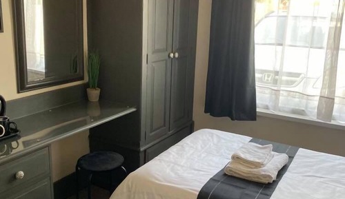 Habitación estándar con 2 camas individuales