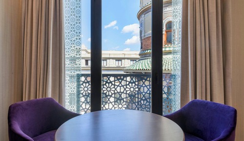 Habitación Grand, 1 cama de matrimonio grande, no fumadores, vistas a la ciudad