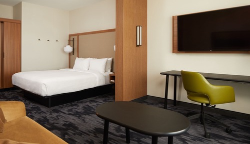 Suite, 1 cama de matrimonio grande con sofá cama