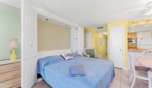 Apartamento, vistas al mar (Four Winds I-9E - No Pets Allowed)