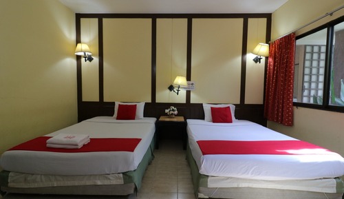 Habitación estándar con 2 camas individuales