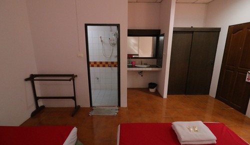 Habitación superior con 2 camas individuales