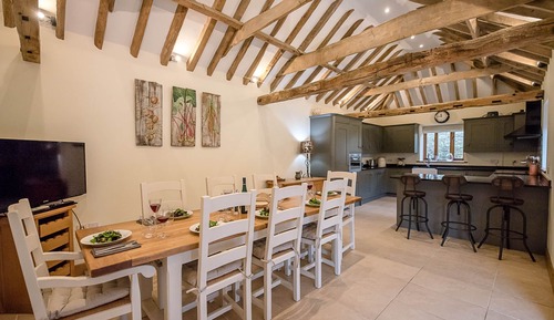 Casa (4 Bedrooms)