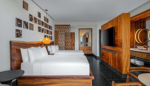 Partial Ocean View Guestroom w/ 2 Queen Beds