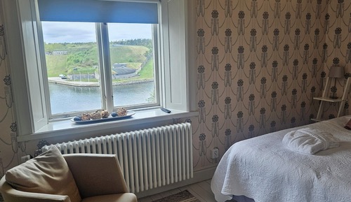 Habitación panorámica con 2 camas individuales, vistas al mar