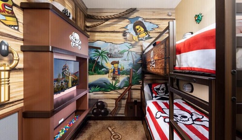 Pirate Theme