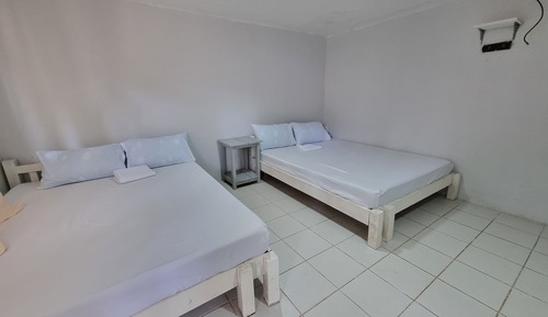 Habitación cuádruple estándar