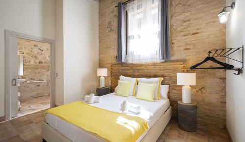 Habitación básica, 1 cama de matrimonio, accesible en silla de ruedas, Aire acondicionado