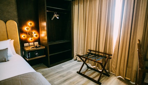 Habitación, 1 cama doble, accesible para personas con discapacidad, vistas a la ciudad