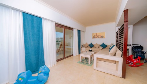 Habitación clásica, 1 cama de matrimonio, vistas a la piscina