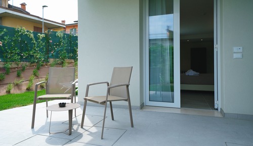 Habitación doble, patio, en edificio anexo