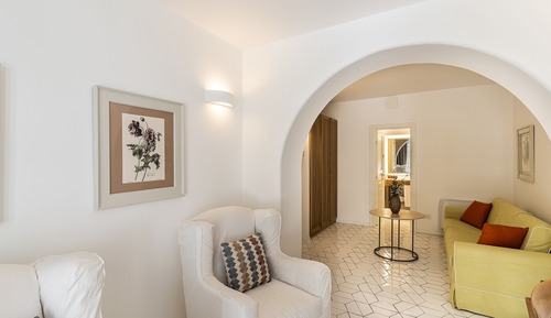 Suite, piscina privada, vistas al jardín (Gelsomino)