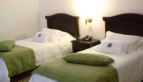 Habitación estándar con 2 camas individuales