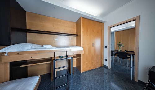 Suite (Hotel)