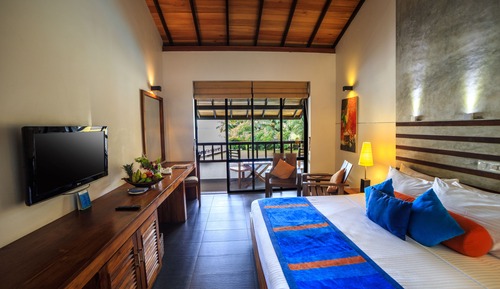Standard Double Room - Pool / Garden View