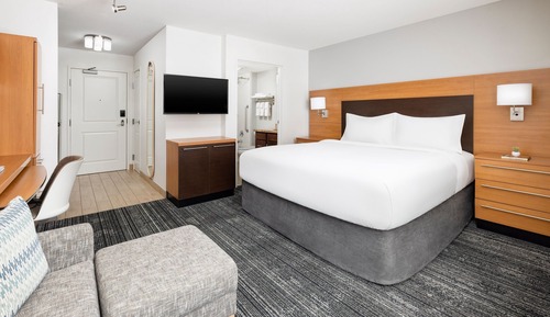 Estudio, 1 cama de matrimonio grande con sofá cama