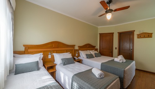 Habitación cuádruple estándar