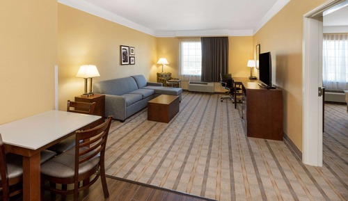 Suite Deluxe, 1 cama de matrimonio grande, no fumadores (Deluxe Executive Suite)