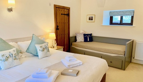 Suite familiar (2 Adults + 3 Children)