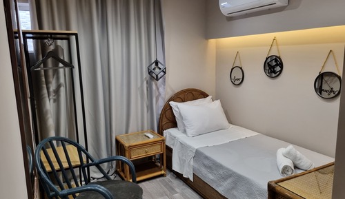 Economy Room, Semi Basement