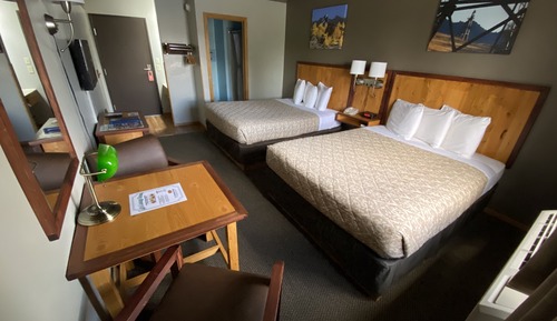 Habitación básica, 2 camas de matrimonio