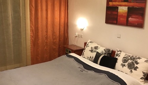 Habitación Premium con 1 cama doble o 2 individuales