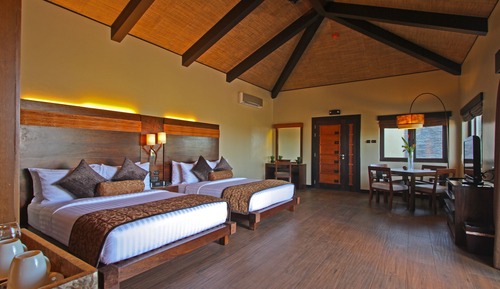Bungalow (Hilltop)