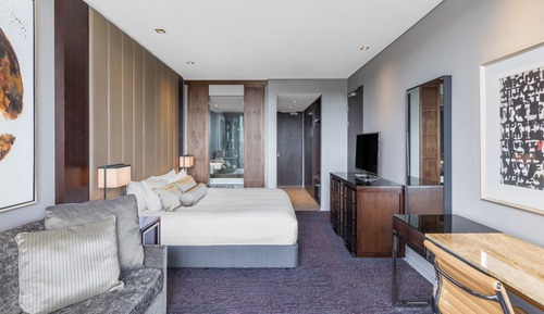 Paddington Deluxe Room