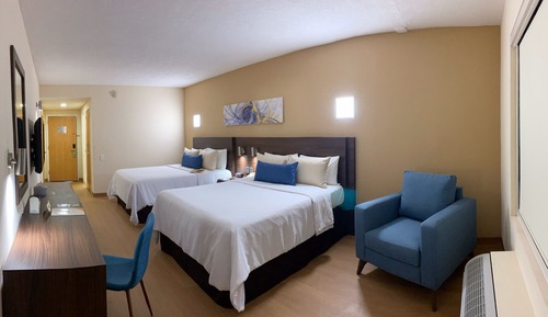 Habitación cuádruple estándar, 2 camas de matrimonio