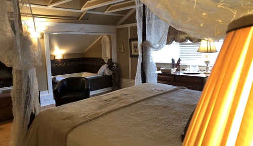 Habitación superior, 1 cama de matrimonio grande, bañera de hidromasaje