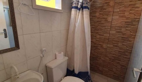 Habitación económica con 2 camas individuales