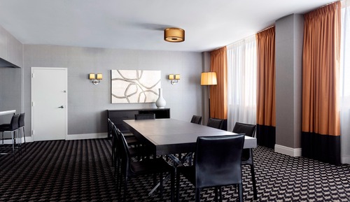 Suite presidencial, 1 cama de matrimonio grande con sofá cama